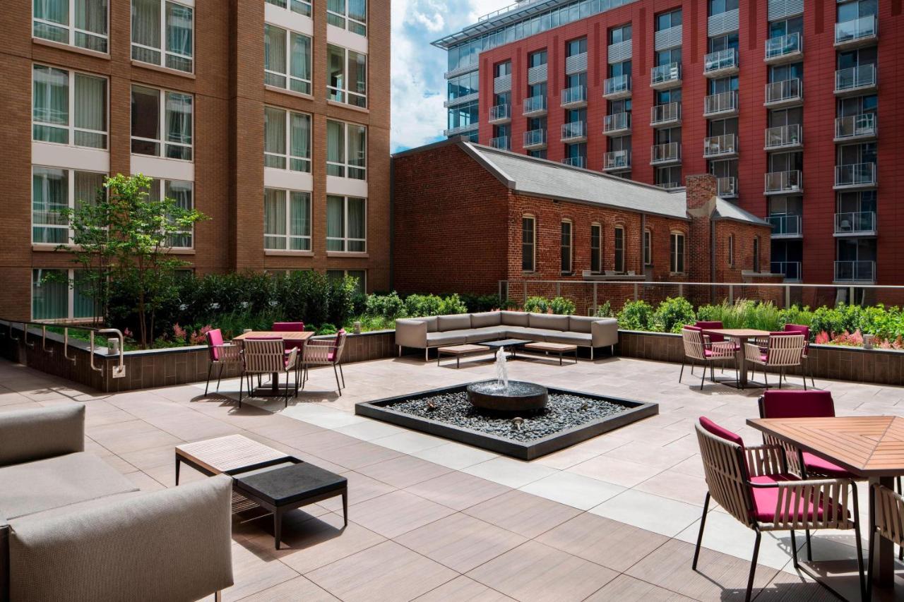 Courtyard By Marriott Washington Downtown/Convention Center Hotel Exterior photo